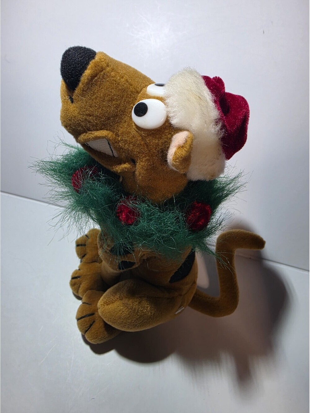 RARE Scobby Doo Plush Stuffed Animal Christmas 8" Warner Brothers Studio Toy